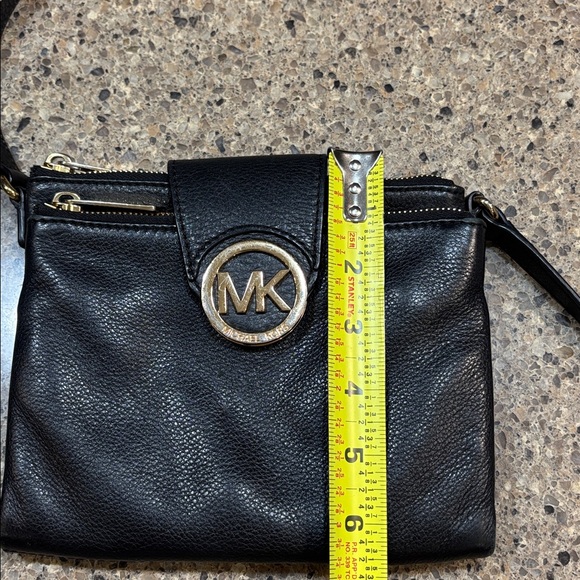 Michael Kors Black and Gold Crossbody Bag - Picture 12 of 12
